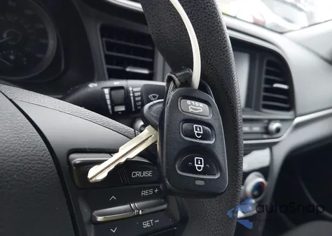 2019 Hyundai Elantra Sel из США, поврежденный, VIN 5NPD84LF7KH425643